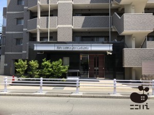 姫路市西八代町、マンションのエントランス画像です