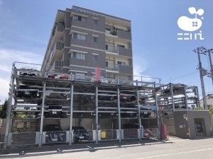 姫路市西八代町、マンションの駐車場画像です