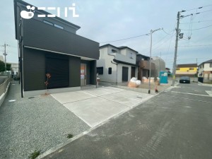 姫路市網干区坂上、新築一戸建ての外観画像です
