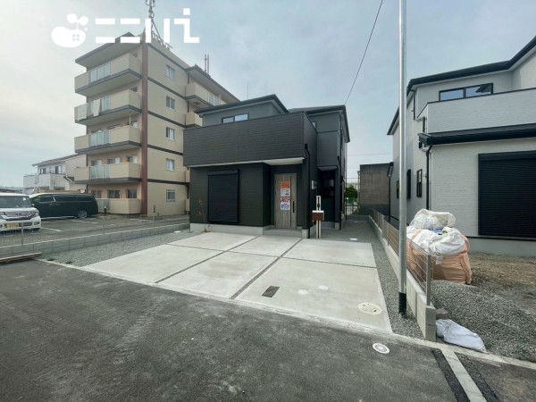 姫路市網干区坂上、新築一戸建ての外観画像です