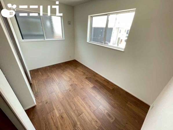姫路市網干区坂上、新築一戸建ての画像です