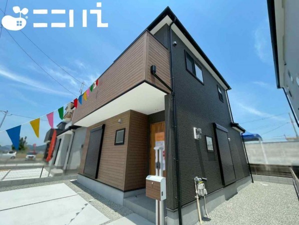 姫路市網干区坂上、新築一戸建ての画像です