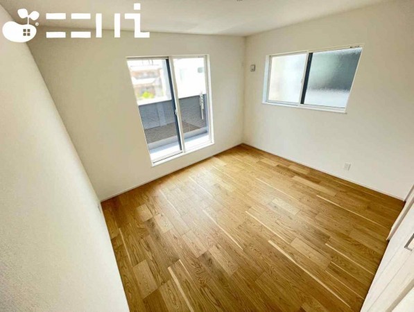 姫路市網干区坂上、新築一戸建ての画像です