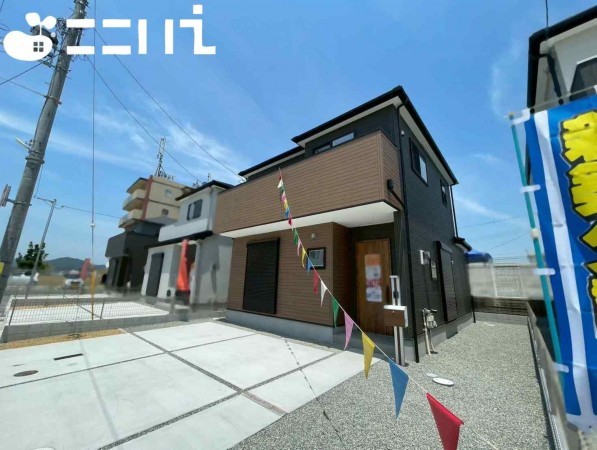 姫路市網干区坂上、新築一戸建ての画像です