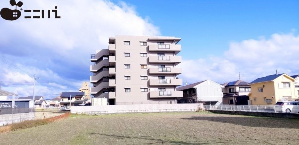 姫路市岡田、マンションの画像です