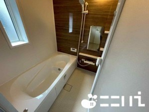 姫路市砥堀、新築一戸建ての風呂画像です