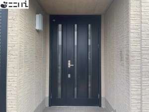 揖保郡太子町東南、中古一戸建ての玄関画像です