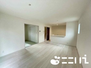 姫路市飾磨区中島、新築一戸建ての内装画像です