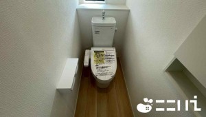 姫路市広畑区蒲田、新築一戸建てのトイレ画像です