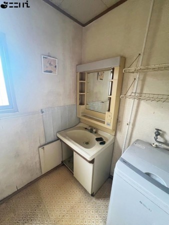 たつの市龍野町日山、中古一戸建ての洗面画像です