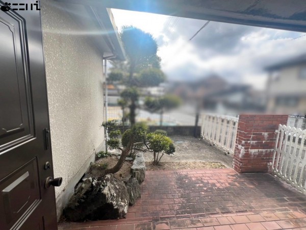 たつの市龍野町日山、中古一戸建ての玄関画像です