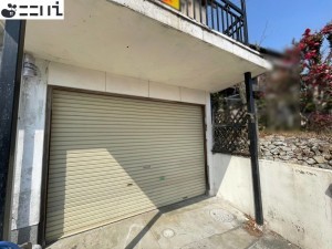 たつの市御津町朝臣、中古一戸建ての駐車場画像です