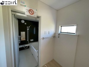 揖保郡太子町鵤、新築一戸建ての洗面画像です