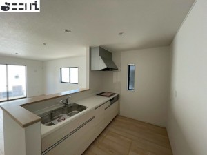 揖保郡太子町鵤、新築一戸建てのキッチン画像です