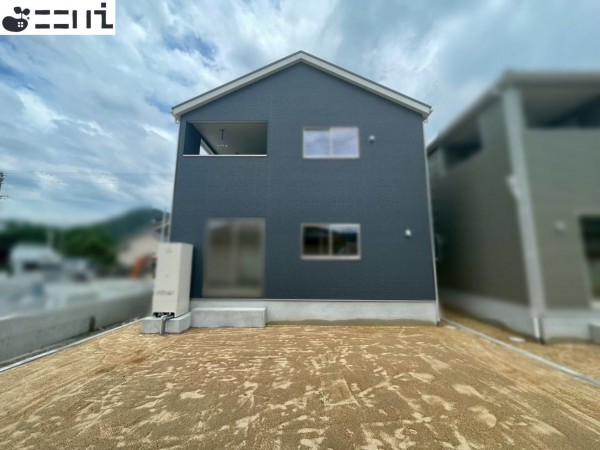 揖保郡太子町太田、新築一戸建ての外観画像です