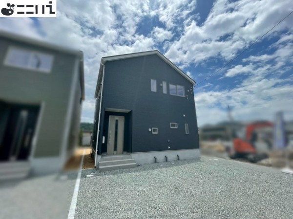 揖保郡太子町太田、新築一戸建ての外観画像です