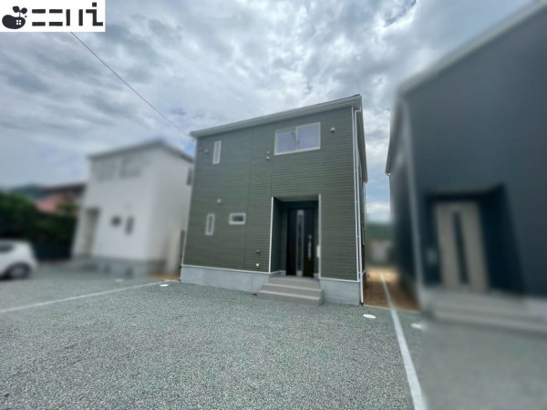 揖保郡太子町太田、新築一戸建ての外観画像です