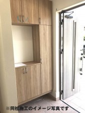 姫路市広畑区西蒲田、新築一戸建ての玄関画像です