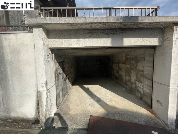 たつの市龍野町片山、中古一戸建ての駐車場画像です