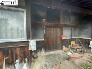 揖保郡太子町米田、中古一戸建ての玄関画像です