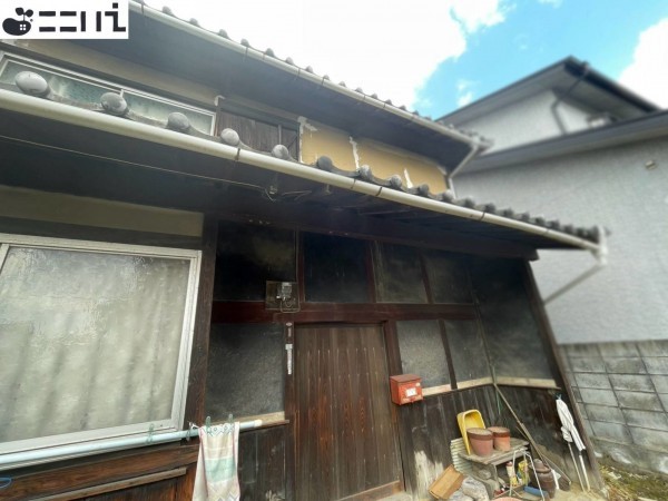 揖保郡太子町米田、中古一戸建ての外観画像です