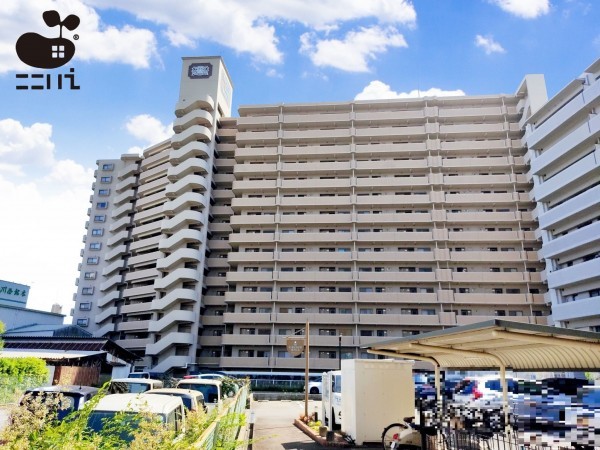 姫路市東今宿、マンションの外観画像です
