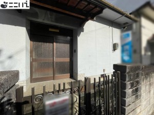 揖保郡太子町蓮常寺、中古一戸建ての玄関画像です