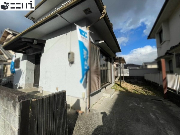 揖保郡太子町蓮常寺、中古一戸建ての外観画像です