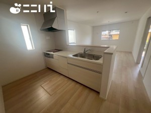 姫路市書写、新築一戸建てのキッチン画像です
