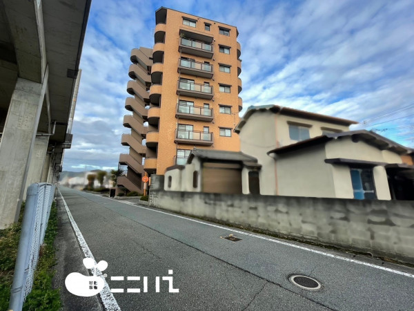 姫路市野里、マンションの画像です