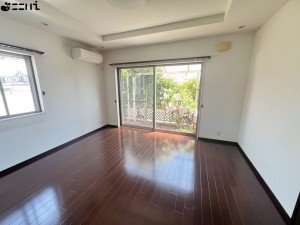 姫路市勝原区宮田、中古一戸建ての居間画像です