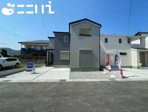 姫路市広畑区北野町、新築一戸建ての外観画像です