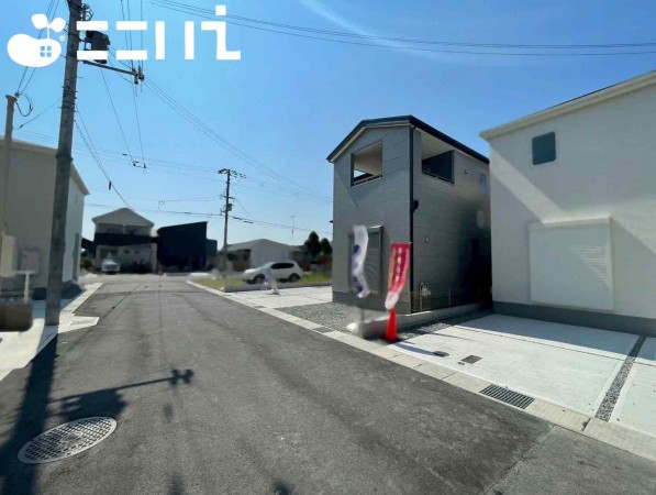 姫路市広畑区北野町、新築一戸建ての外観画像です