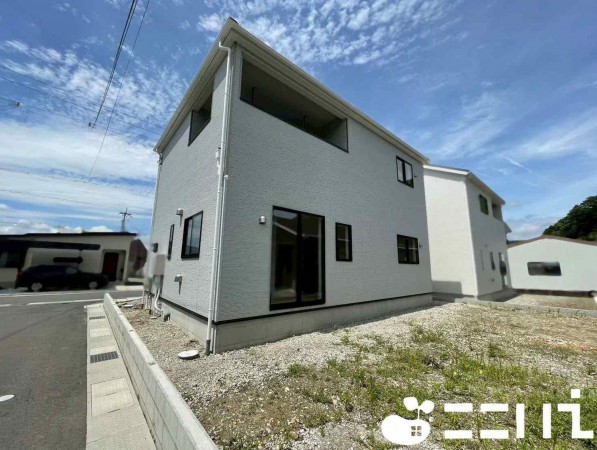 姫路市四郷町、新築一戸建ての画像です
