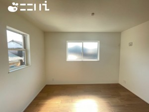 姫路市大津区平松、新築一戸建ての子ども部屋画像です