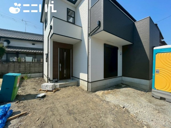 姫路市大津区平松、新築一戸建ての外観画像です