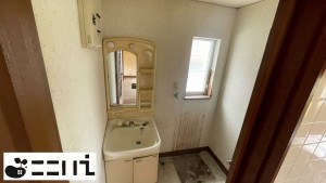 たつの市龍野町片山、中古一戸建ての洗面画像です