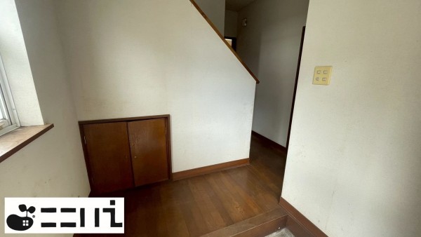 たつの市龍野町片山、中古一戸建ての玄関画像です