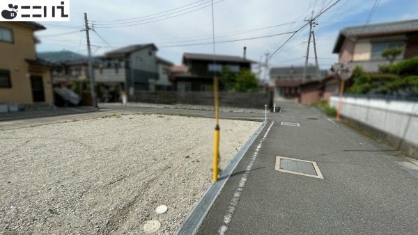 たつの市龍野町富永、土地の前面道路を含む現地写真画像です