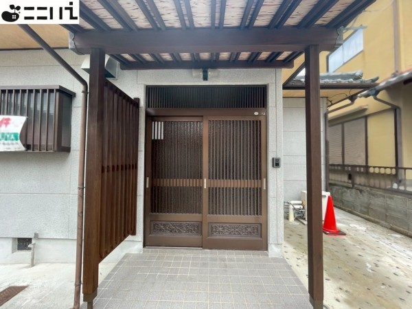 たつの市揖保川町養久、中古一戸建ての玄関画像です