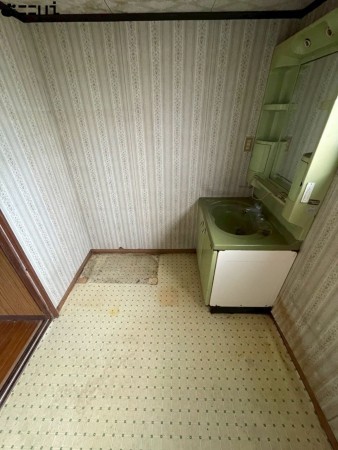 たつの市揖西町土師、中古一戸建ての洗面画像です