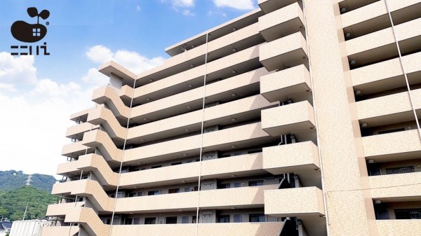 姫路市上大野、マンションの外観画像です