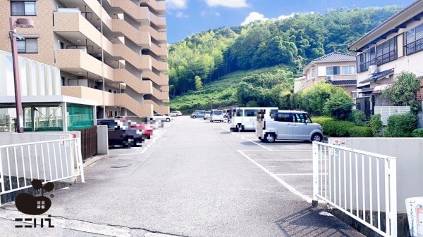 姫路市上大野、マンションの駐車場画像です