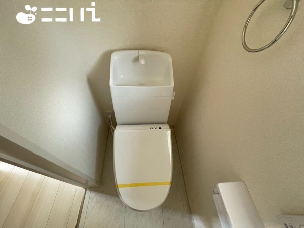 姫路市大津区恵美酒町、新築一戸建てのトイレ画像です