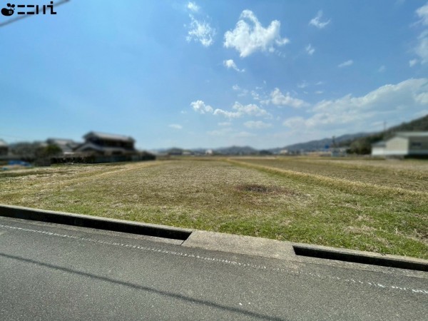 たつの市揖西町小神、土地の外観画像です