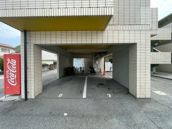 たつの市龍野町日飼、収益/事業用物件/マンションの駐車場画像です