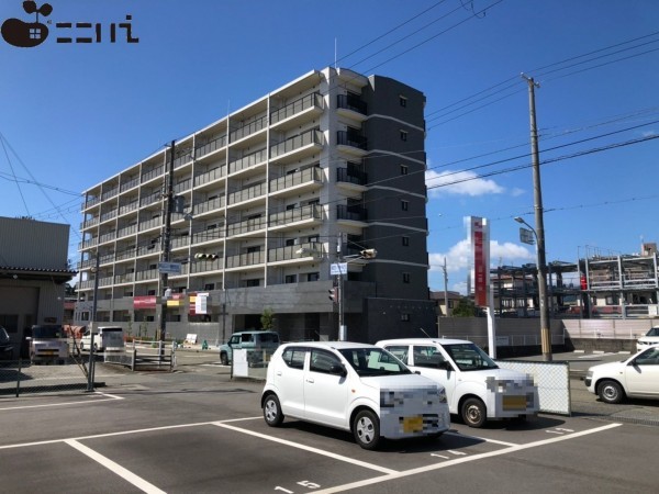 姫路市東辻井、マンションの画像です