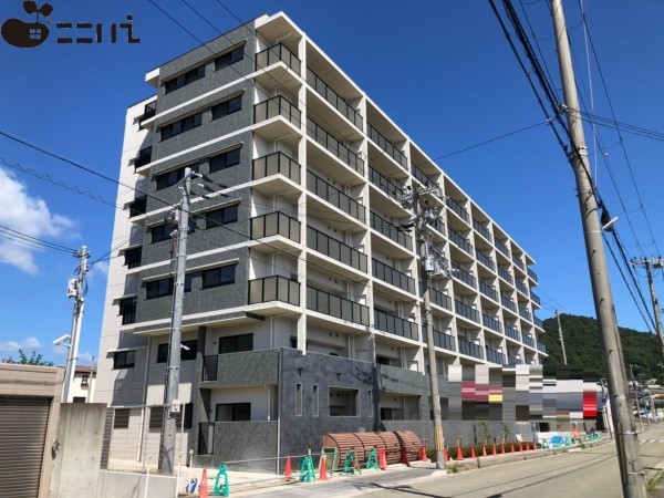 姫路市東辻井、マンションの画像です