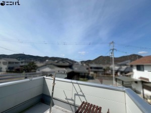 姫路市広畑区蒲田、中古一戸建てのバルコニー画像です