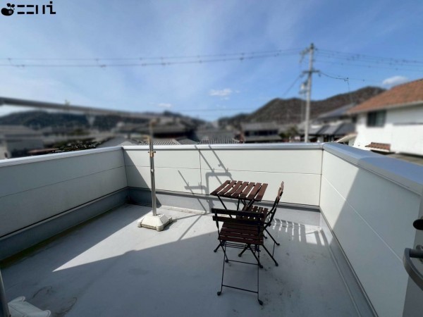 姫路市広畑区蒲田、中古一戸建てのバルコニー画像です